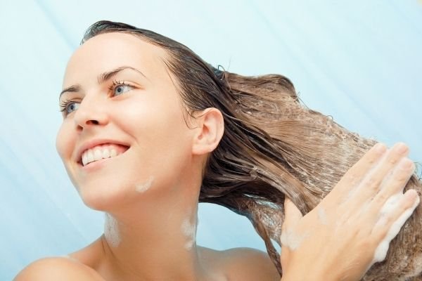 Use A Neutralizing Shampoo